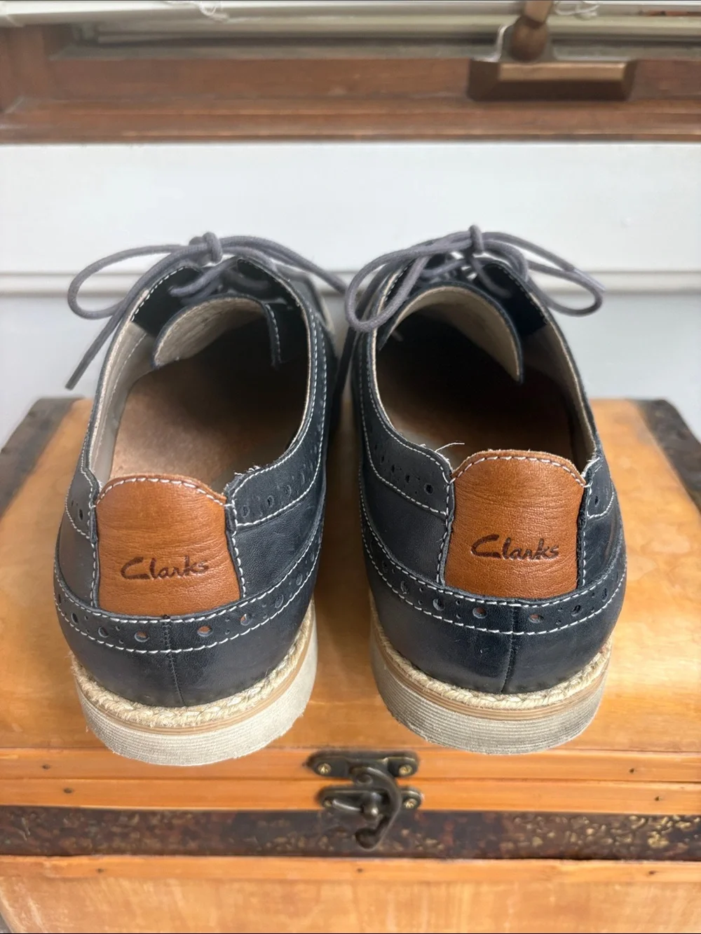 Clarks Tor England Wingtip Oxford Shoes Blue Size 10